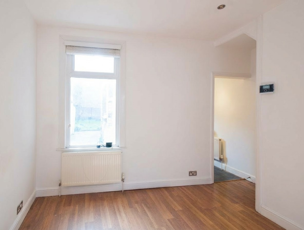 Property photo 3 of 13 Image 3