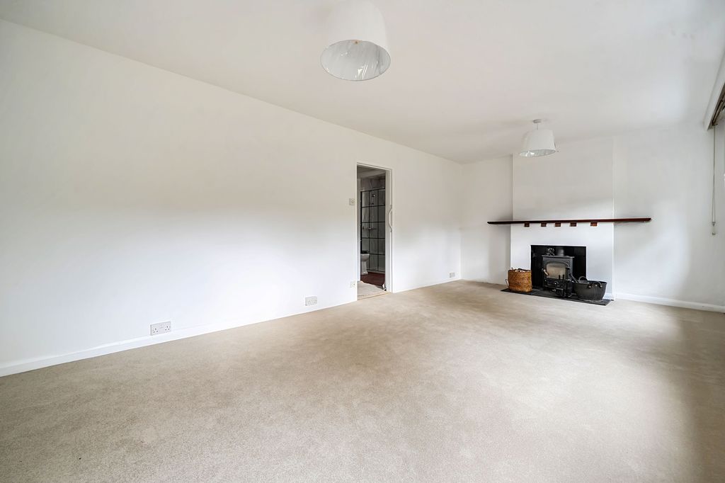Property photo 3 of 22