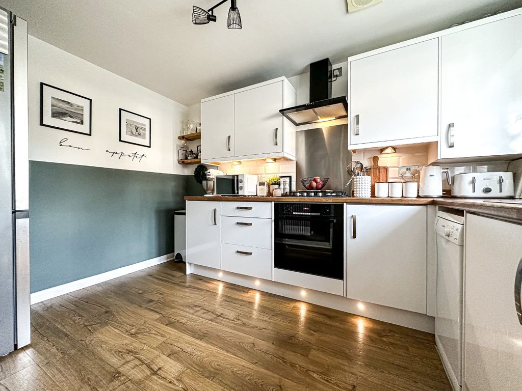 Property photo 3 of 23 52386311