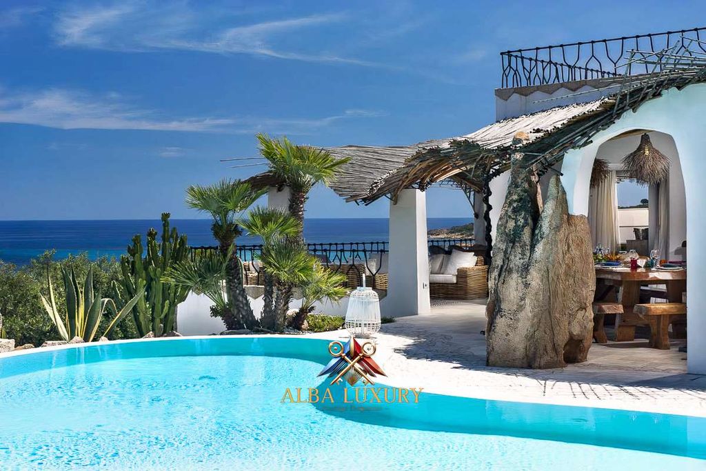 Property photo 1 of 43