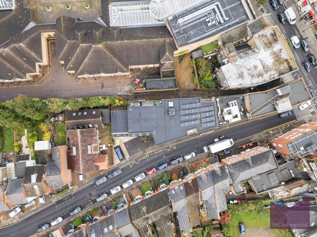 Property photo 3 of 9