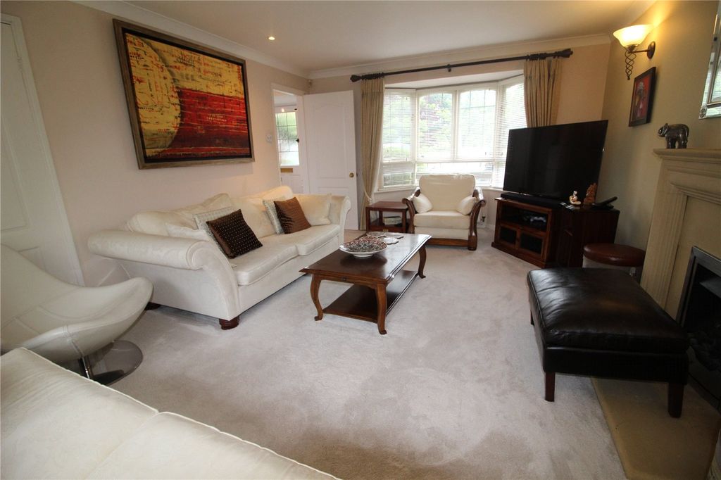 Property photo 3 of 19 Picture No. 05