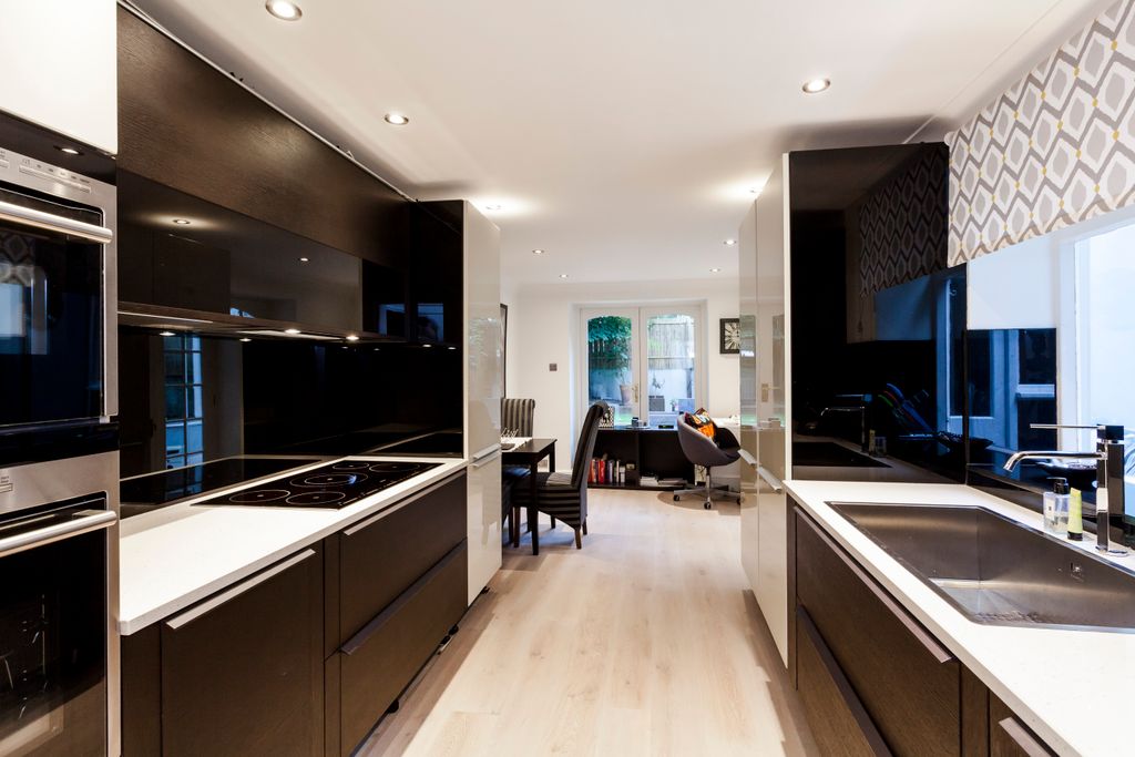 Property photo 3 of 15 5