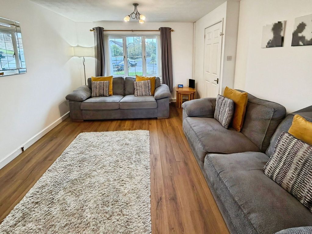 Property photo 3 of 30