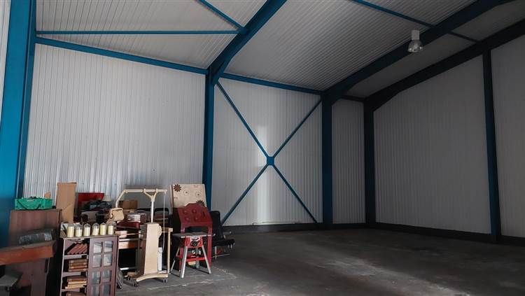 Property photo 2 of 3