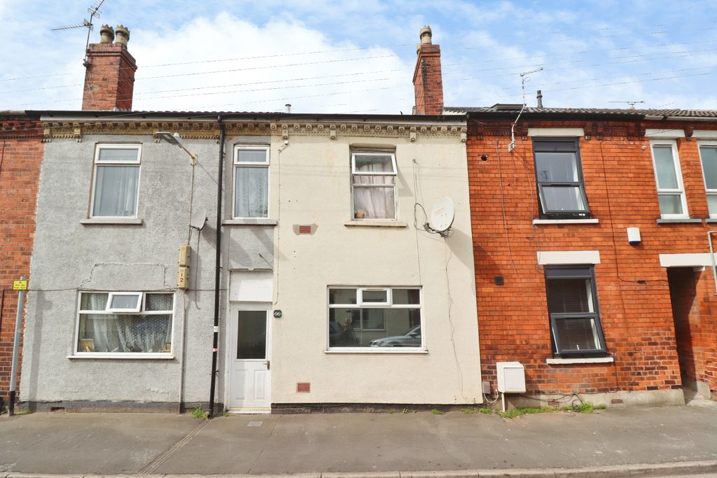 Property photo 1 of 9