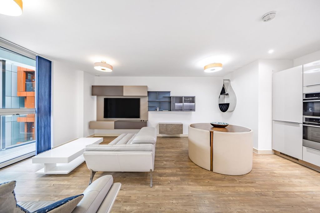 Property photo 1 of 18 1115101 (3)