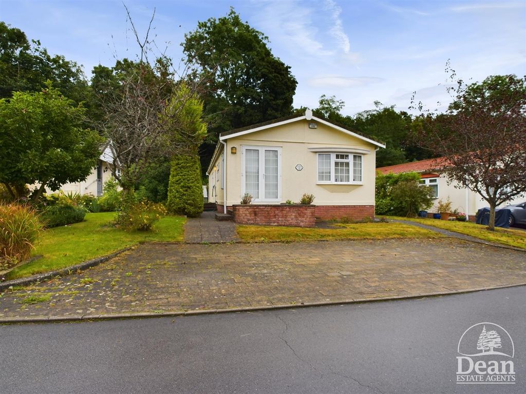 Property photo 2 of 15