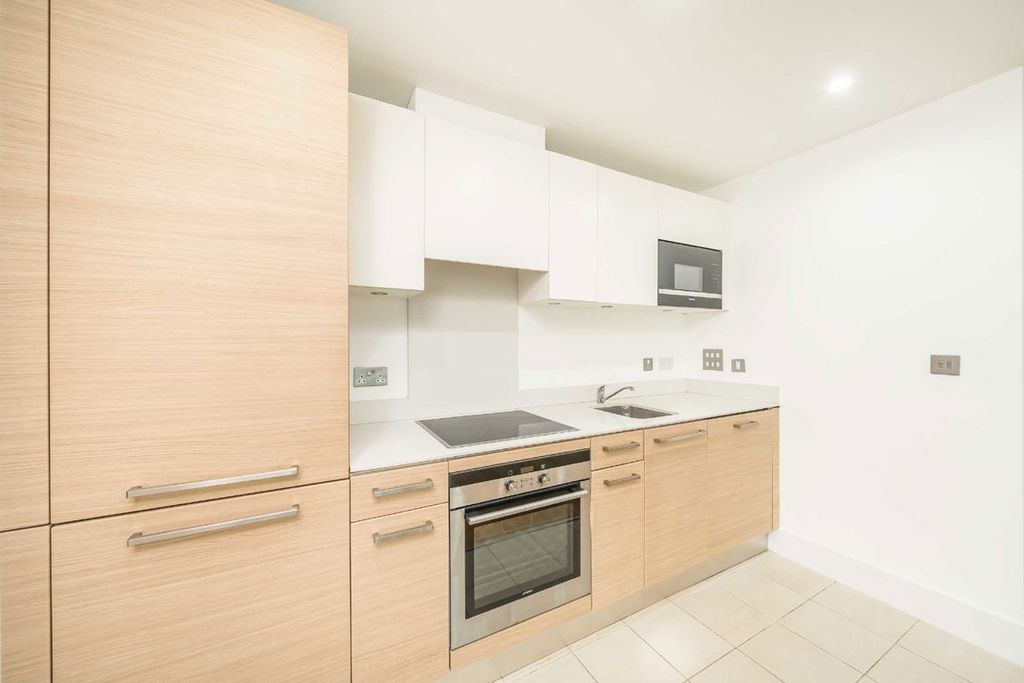 Property photo 3 of 7