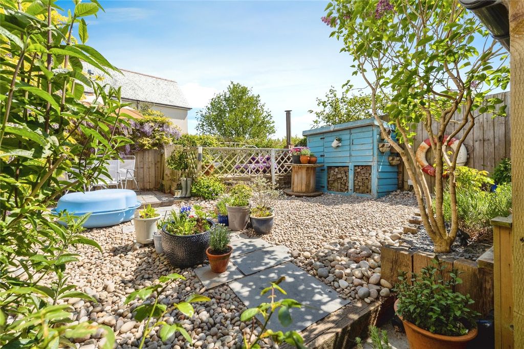 Property photo 2 of 18 Picture No. 26