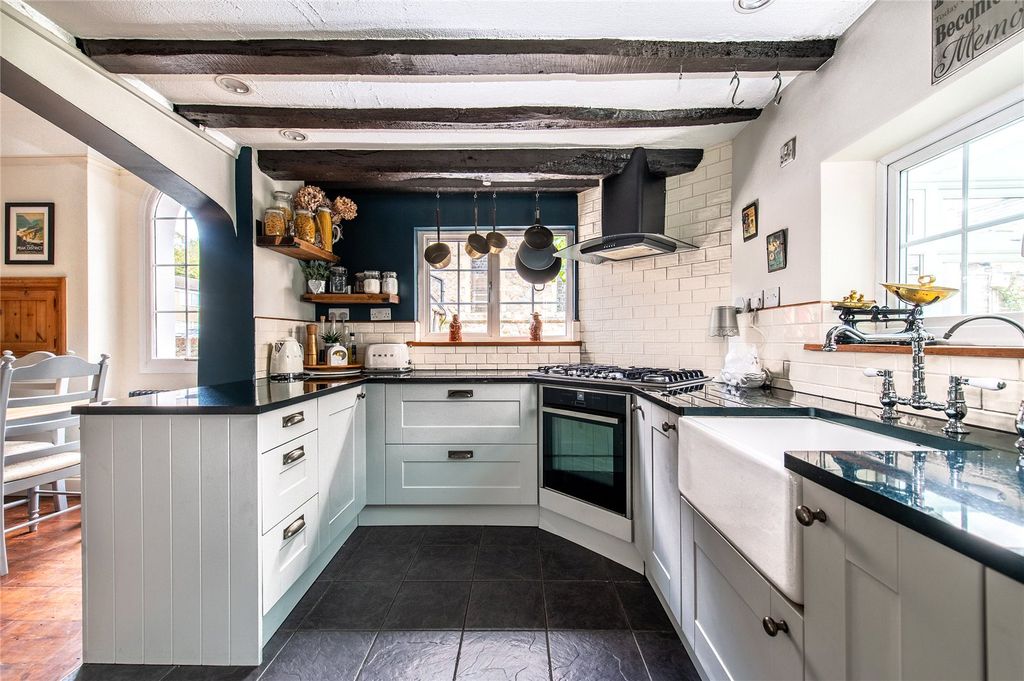 Property photo 3 of 41 Picture 3