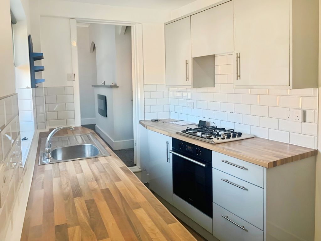 Property photo 2 of 9 4129923