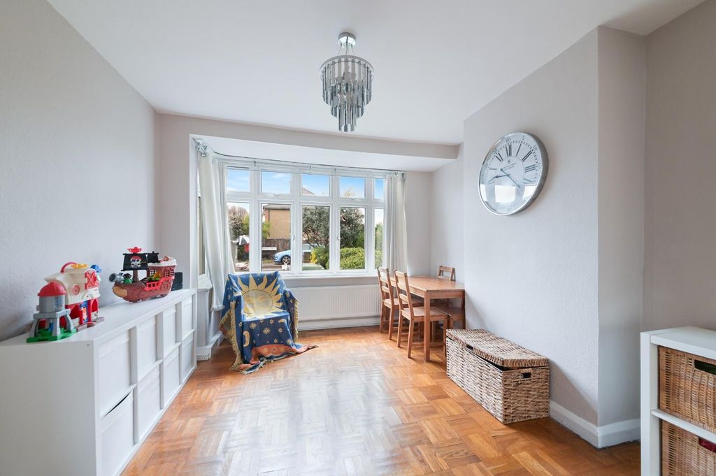 Property photo 2 of 14 Brocks Drive- (3).Jpg