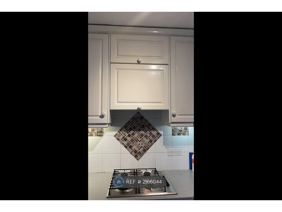 Property photo 2 of 3