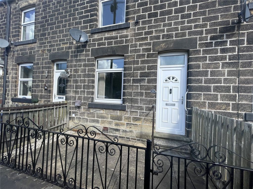 Property photo 1 of 19 Picture No. 12