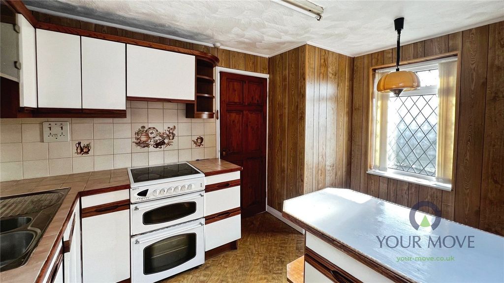 Property photo 3 of 8 Picture No. 16