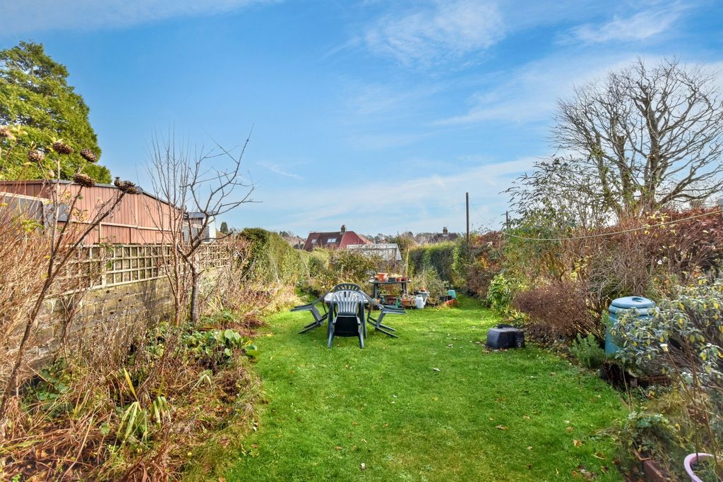 Property photo 3 of 20