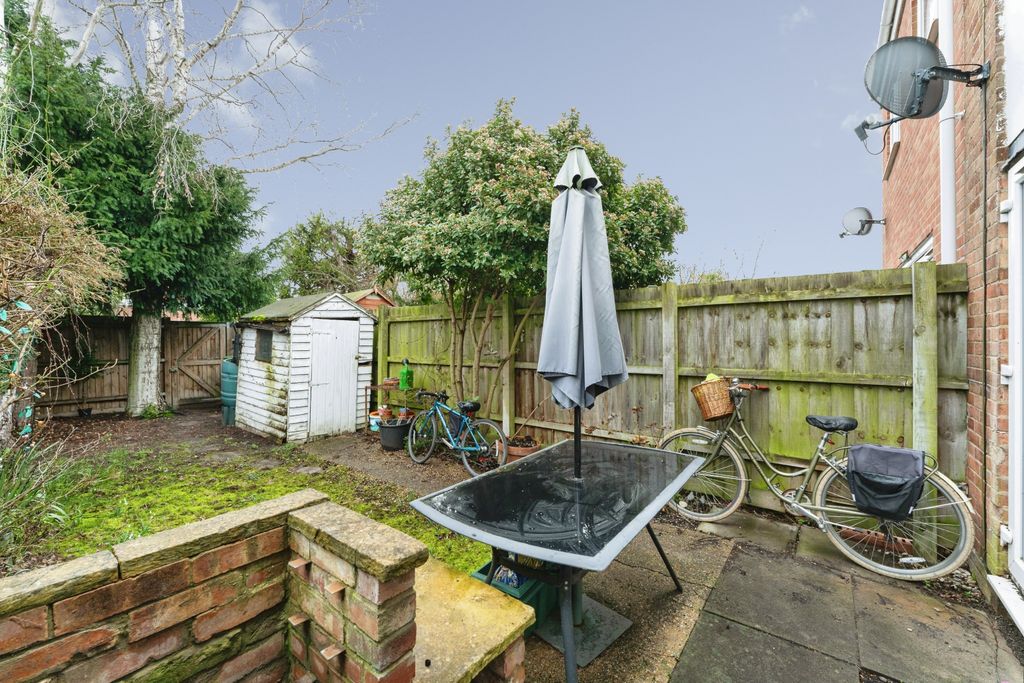 Property photo 2 of 18 Rear Garden