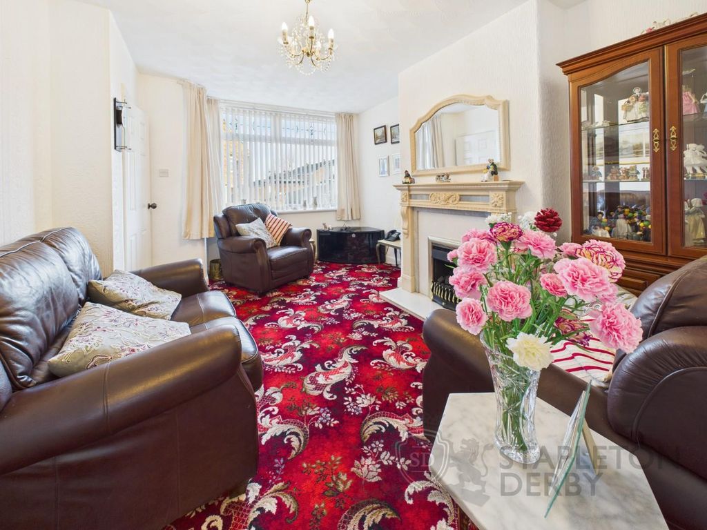 Property photo 2 of 14 Cam04709G0-Pr0280-Still008.Jpg