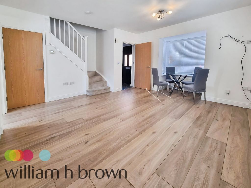 Property photo 2 of 10 Image