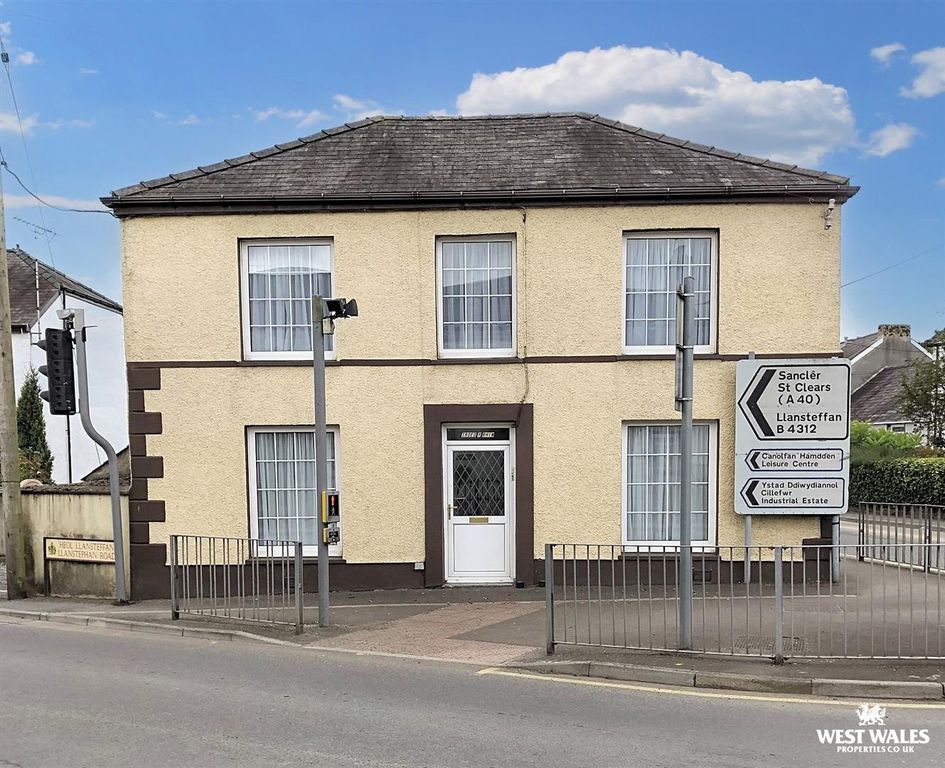 Property photo 1 of 21 Thumbnail_1 Llansteffan Frontage 1 (1).Jpg