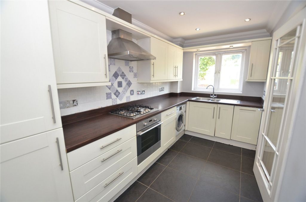 Property photo 3 of 16 Picture No. 22