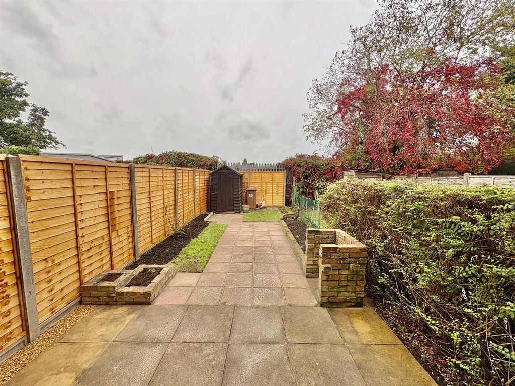 Property photo 3 of 11 7A79749A-6218-4Bdf-9099-d6237Ea16c6d.Jpg