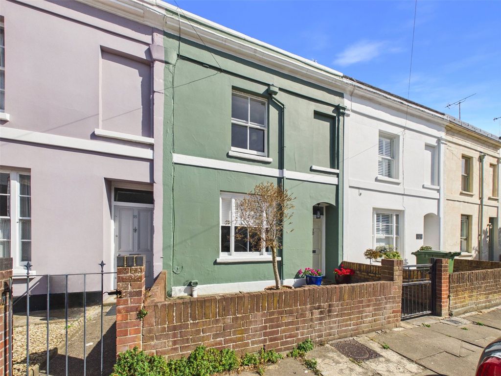Property photo 1 of 19 Picture No. 02