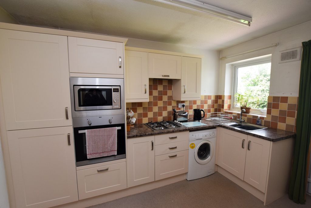 Property photo 3 of 15