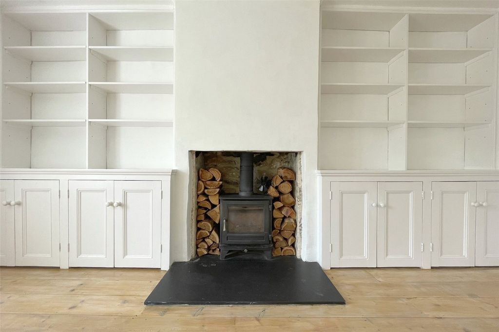 Property photo 2 of 14 Fireplace