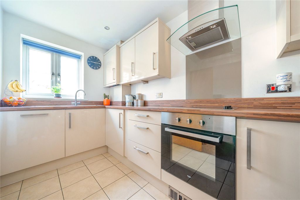 Property photo 2 of 15 Picture No. 03