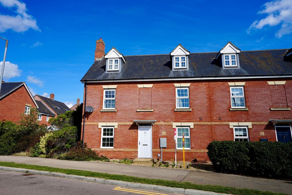 Property photo 1 of 14 Kent Road