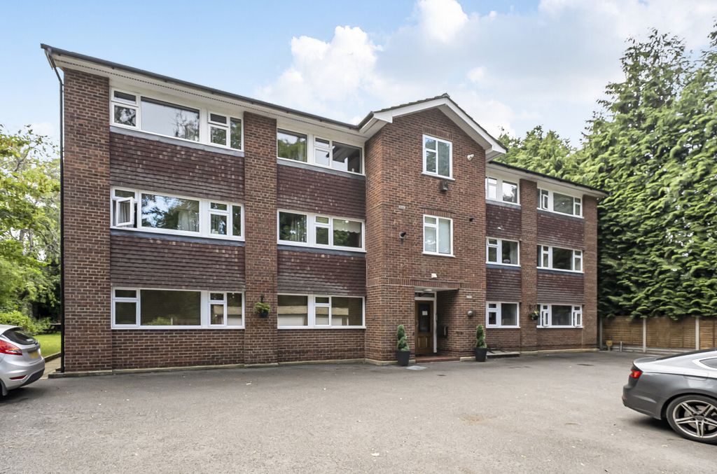 Property photo 1 of 20 1472554-1-6A29378...