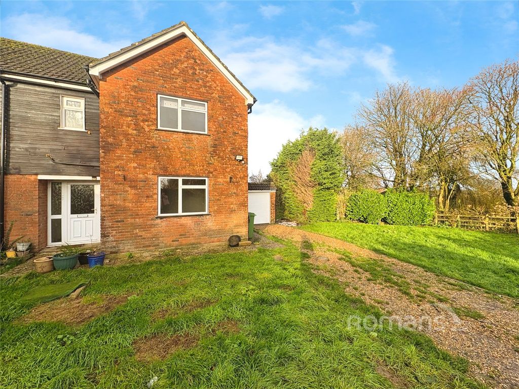 Property photo 2 of 19 Front 1