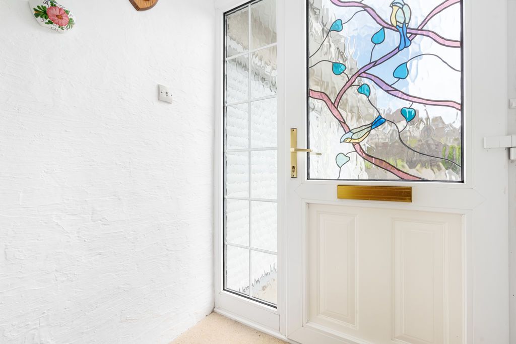 Property photo 3 of 36 11 The Kirkway
