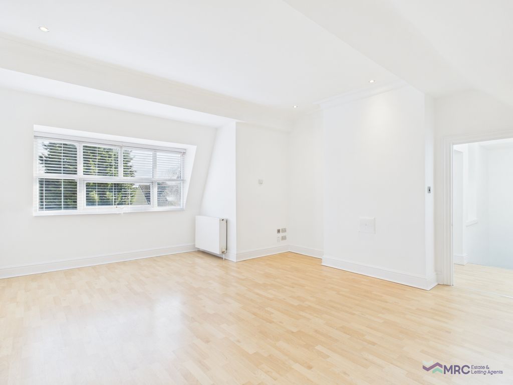 Property photo 2 of 14 Gallery