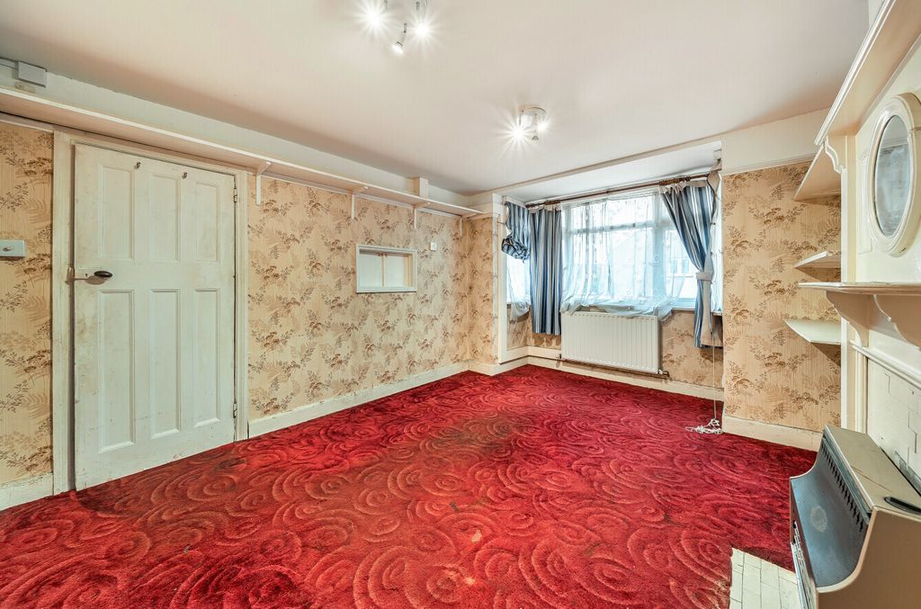 Property photo 3 of 11 Picture No. 07