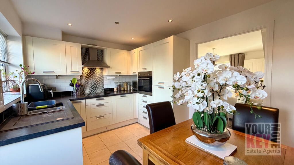 Property photo 3 of 22