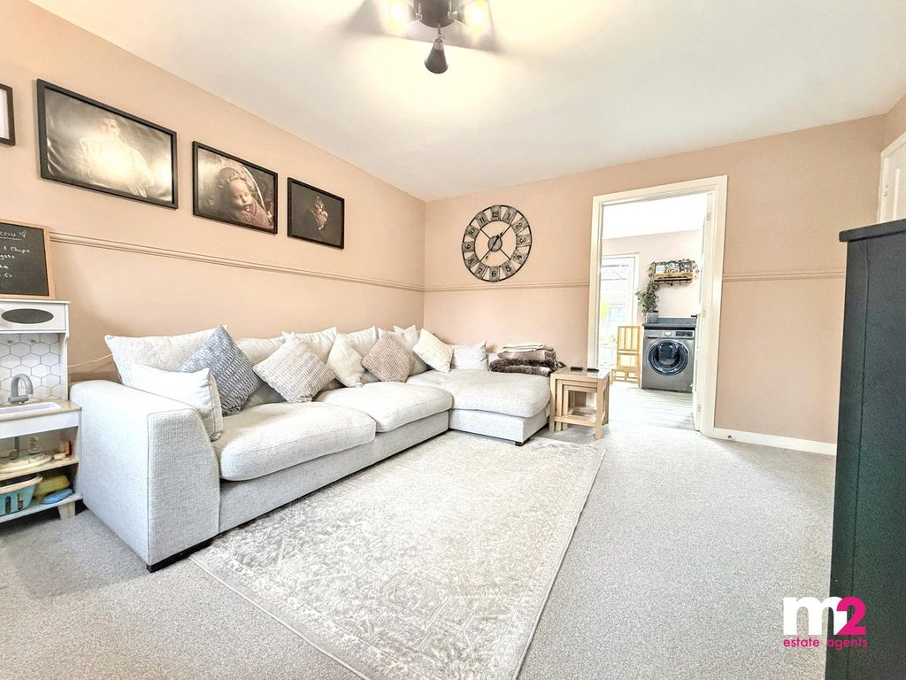 Property photo 3 of 22