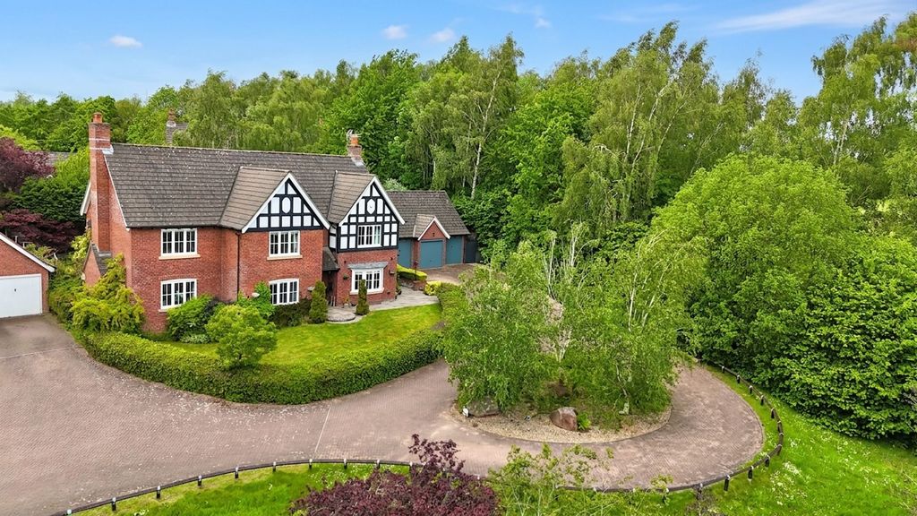 Property photo 1 of 39