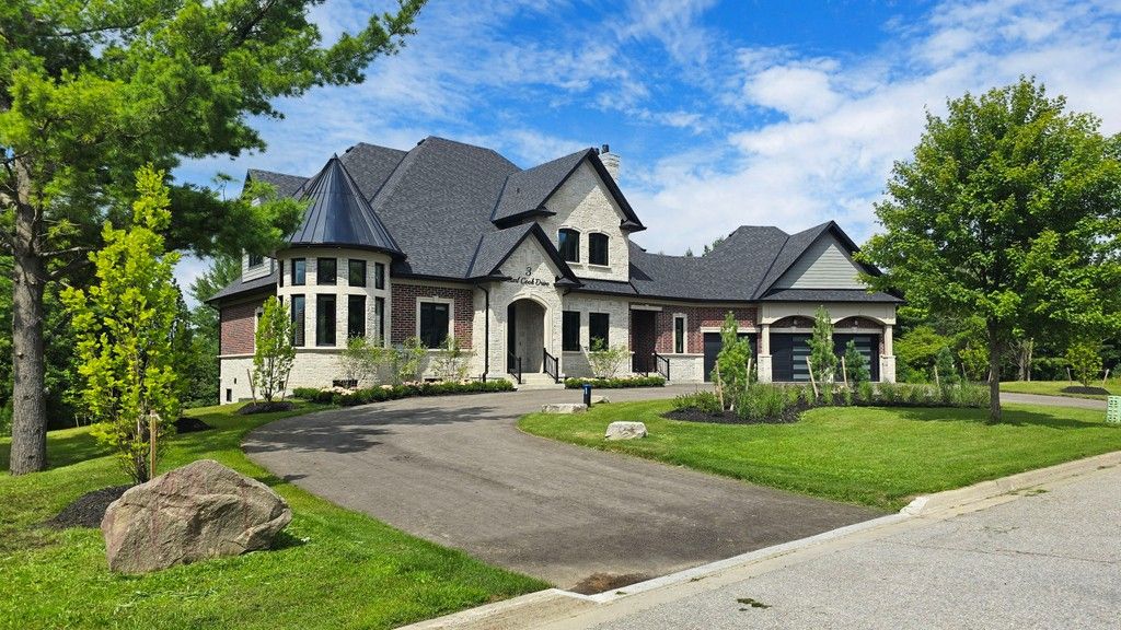 Property photo 1 of 123