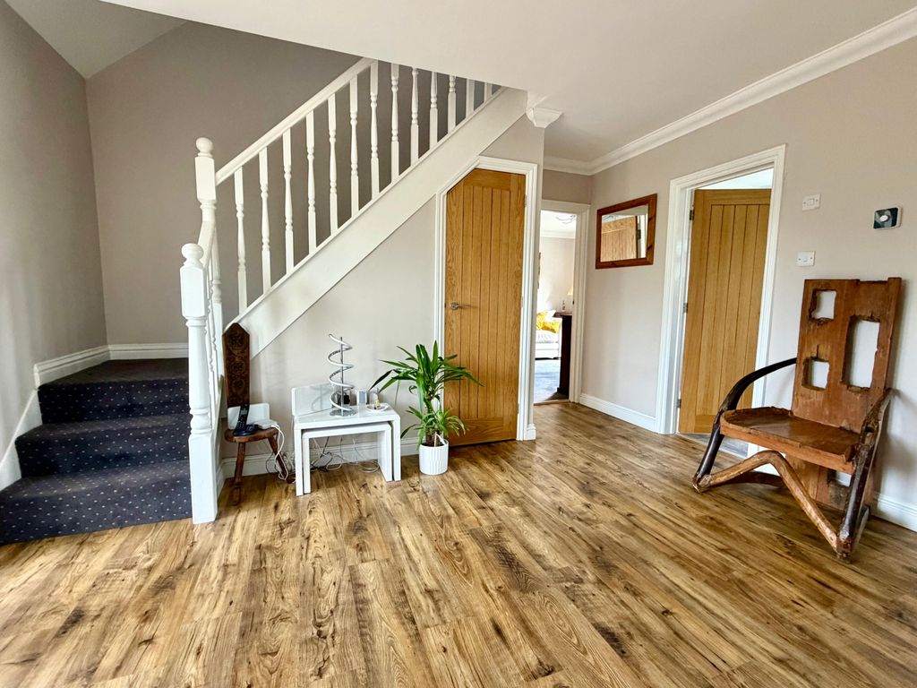 Property photo 2 of 23 Gallery