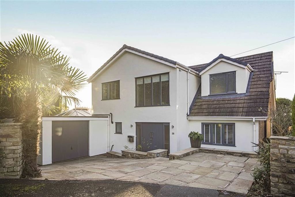 Property photo 1 of 30 (Main)