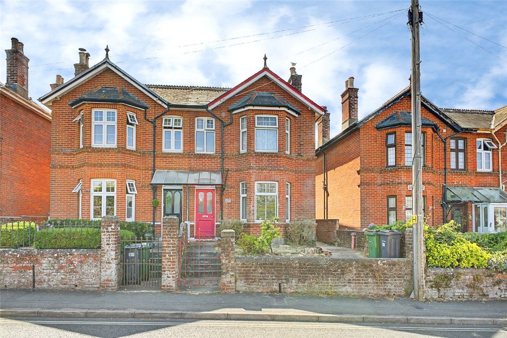 Property photo 1 of 40 Picture No. 24