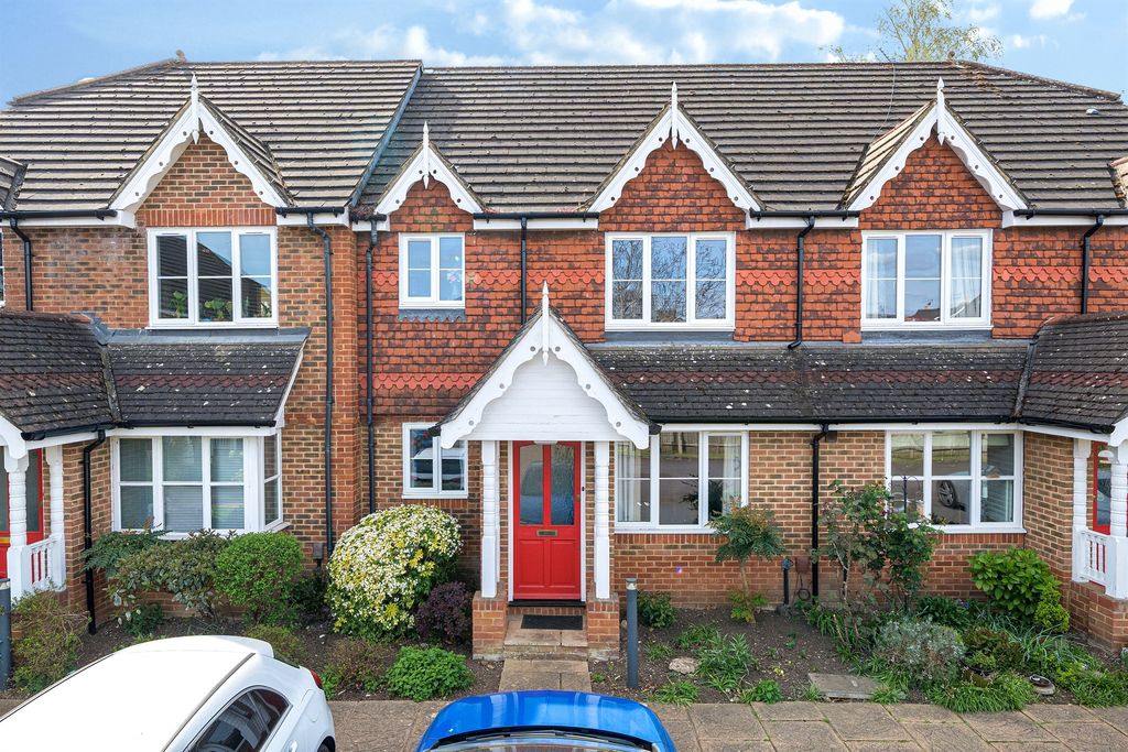 Property photo 1 of 12