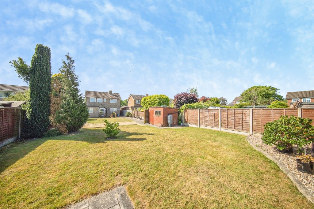 Property photo 2 of 16