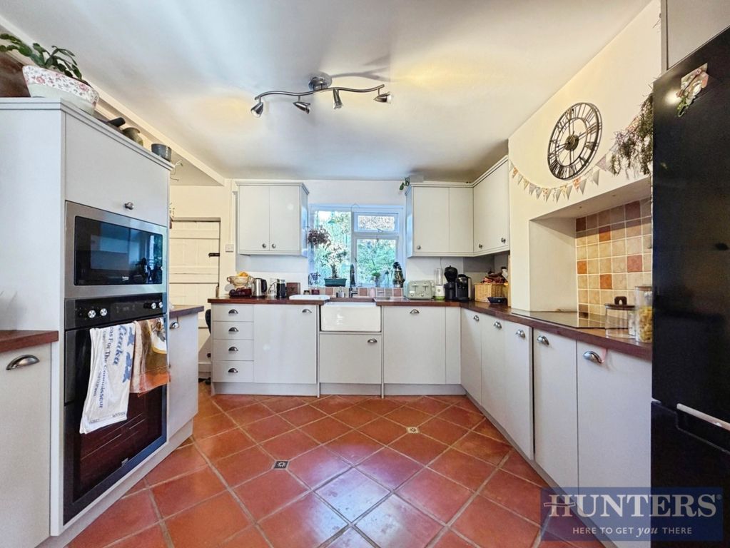 Property photo 3 of 20 Pbox-Img.Jpg
