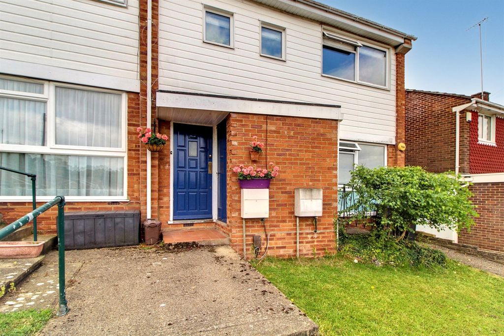 Property photo 1 of 6 (Main)