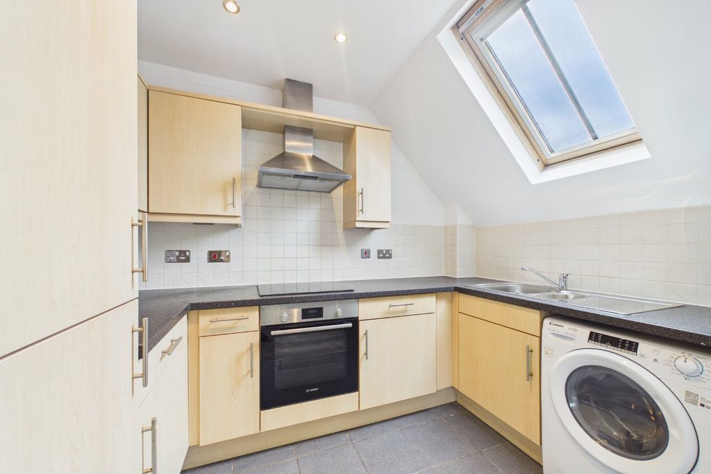 Property photo 3 of 10 Picture No. 26