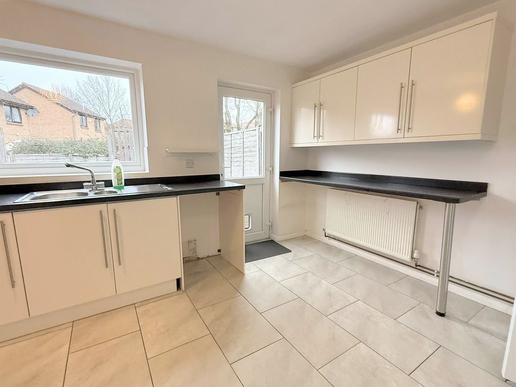 Property photo 2 of 9 Photo 5